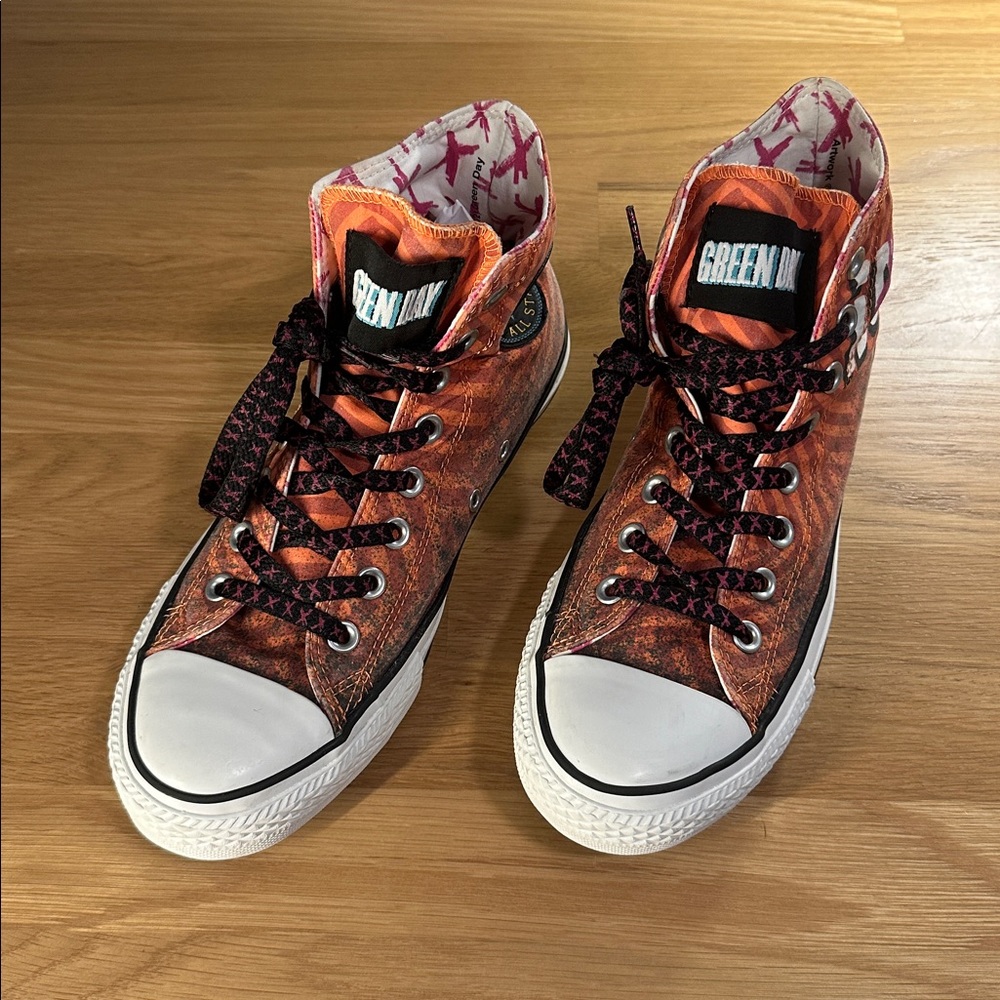 Green Day x Converse Chuck Taylor All Star “¡Dos!” - Picture 2 of 9